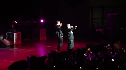 Ludacris ft. Trey Songz - Sex Room ( Live ) 