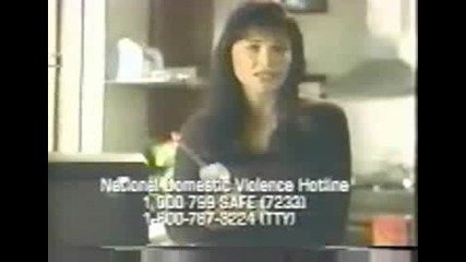 Xena Lucy Lawless - Violence Commercial