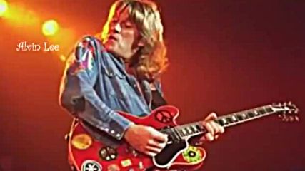 The 21 Best Blues Guitar Players In All Times