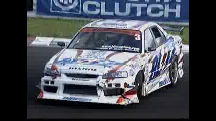 Toyota Trueno Drift On 3 Tires O.0