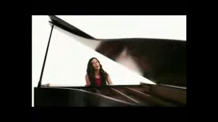 Pauline - Allo Le Monde (official Video)