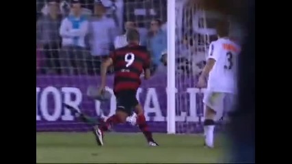 Ronaldinho - Freekick Against Santos - Teaching Neymar a lesson.