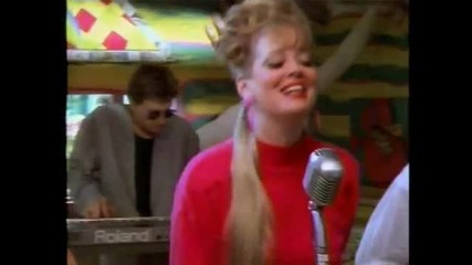 Ретро песен, The B52s - Love Shack