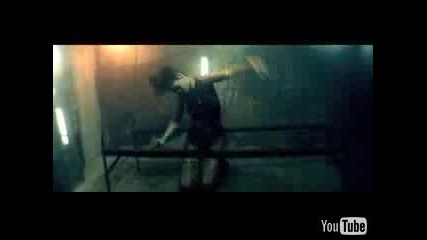 Rihanna - Disturbia