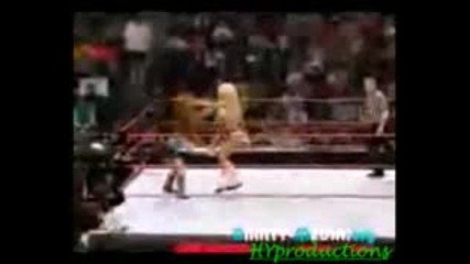 Mickie James For Mariakanellis