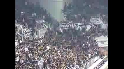 Paok - aris basketball (10 000 Paok Fans...new song) 