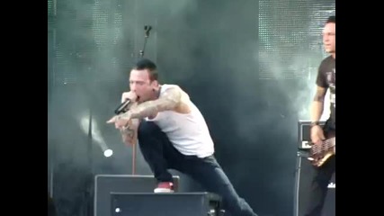 Dead by April (live) - Losing You 
