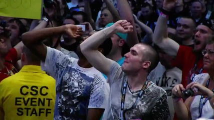 Скалата се завръща на турнира Survivor series 2011