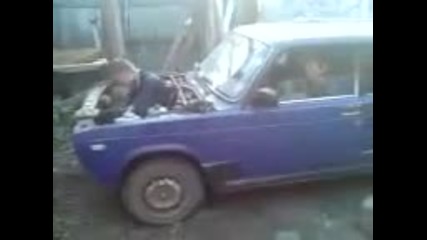 Vaz 2105 351 loshadei 