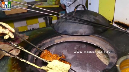 Бърза Храна на улицата .. Chicken Tangadi Kabab - Hiranandani - Mumbai Street Food