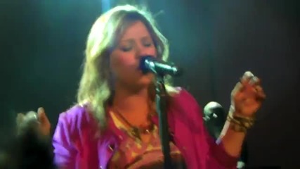 Kelly Clarkson If I Can T Have You Live Richard & Son Theater, New York July 2009 