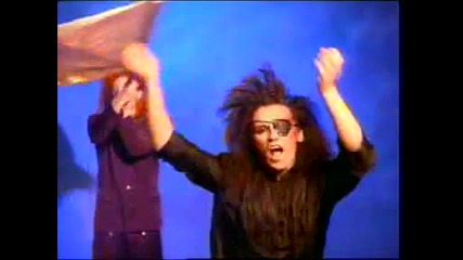 Dead or Alive - You Spin Me Round (like a Record) (360p) 