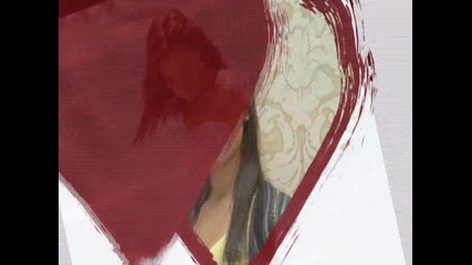Demi Lovatoo