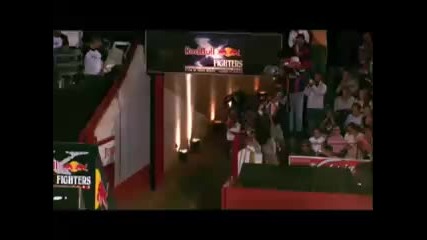 големи скокове с мотори - Red Bull X - Fighters 2006 Highlights - Huge air! 