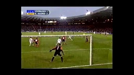 Зинадин Зидан отбелязва техничен гол срещу Леверкузен - Финал, Шампионска Лига - 2002 г. 