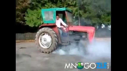 Трактор пили гуми