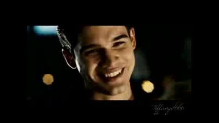 New Moon Trailer (2009).flv