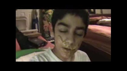 Crazy Boy Tells 5 Facts