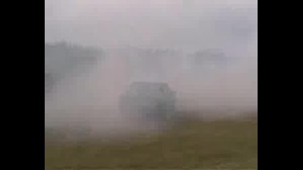 Audi 80 Quattro Burnout