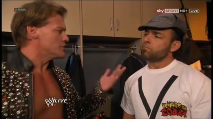 Сантино Марела търси кой е главният мениджър на Raw