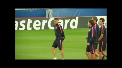 Барселона тренира с настроение преди мача с ПСЖ