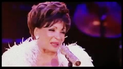 Dame Shirley Bassey with James Dean Bradfield - The Girl From Tiger Bay