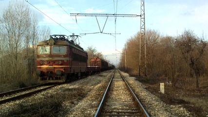 43 539 с товарен влак