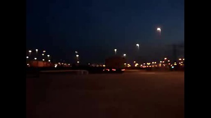 Scania R през ноща