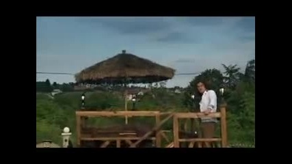 Zeljko Sasic - Mali je ovo grad (official Video 2010)