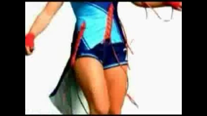 Pepsi Commercial - Britney Spears With Professional Football Players 
