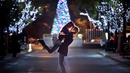 Love Under The Christmas Tree