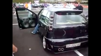 fiat punto extreme audio