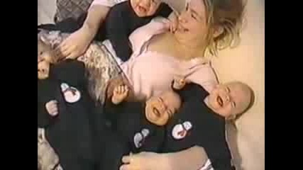 Смеещо се семейство