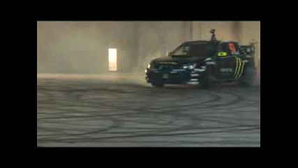Ken Block Gymkhana Trenir