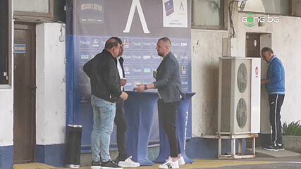 Караманджуков, Петричев и Моци разговарят преди реванша на "Герена"