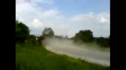Ралихеброс2008 - Дайхатсу Преследва Рено