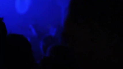 Friction vs Camo & Krooked - Stand Up ft. Dynamite Mc (official Video) 