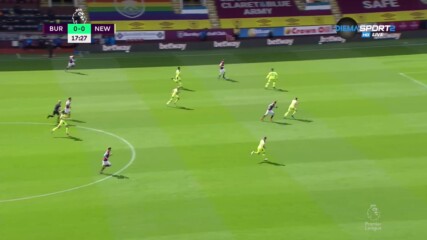 Бърнли - Нюкасъл Юнайтед 1:0 /първо полувреме/