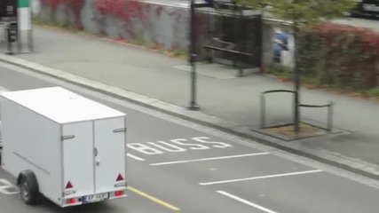 Volkswagen направи ремарке, което тегли колата''volkswagen Trailer Assist''