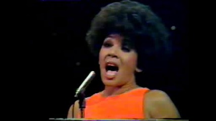 Shirley Bassey - What I Did For Love (royal Variety Show 60s)