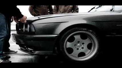 Забавление и удоволствие на Пистата Bmw m5 e34