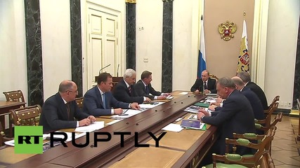 Путин обсъжда бъдещето на космическата програма с шефа с Роскосмос