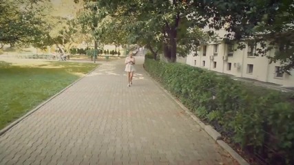 Iulia Dumitrache - Supersonic (lyric Video)