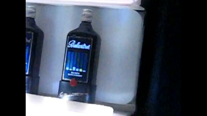 Заслужава си да бъде видяно такова нещо просто не се вижда всеки ден!!! 