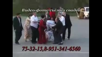 руснаци се бият на сватба - голям сеир 