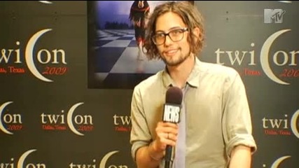 Jackson Rathbone And 100 Monkeys Honor Fallen Friend 