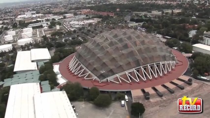 Дулсе Мария в Six Flags - Новини от Tv Record