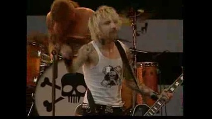 Backyard Babies - Brand New Hate (live Hultsfred 2001)