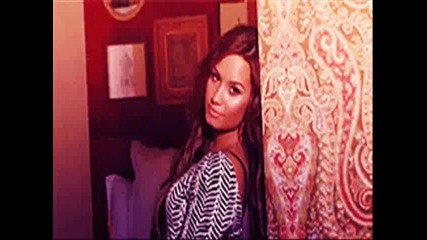 Demi L And Selena G - За 200 лева батенце , казваш ''обичам те ''