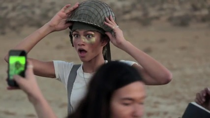 Go Behind the Scenes of Zendaya’s Edgy Desert Cover Shoot—teen Vogue